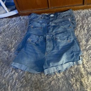 These are to small for me so I thought I would just sell them on here